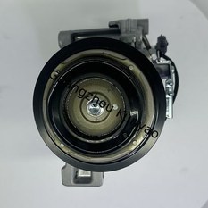 DENSO SG437100-9800 AC Compressor rear housing port connections